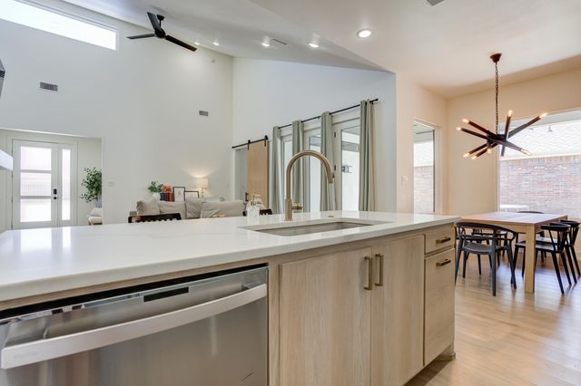 13804 Raleigh Avenue, Lubbock, TX 79424