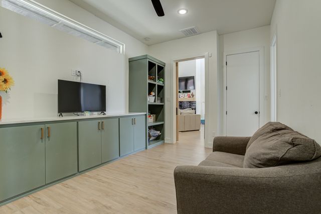 13804 Raleigh Avenue, Lubbock, TX 79424