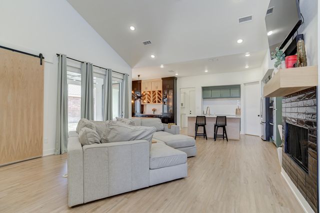 13804 Raleigh Avenue, Lubbock, TX 79424