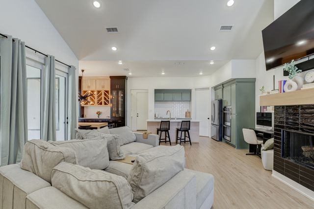 13804 Raleigh Avenue, Lubbock, TX 79424
