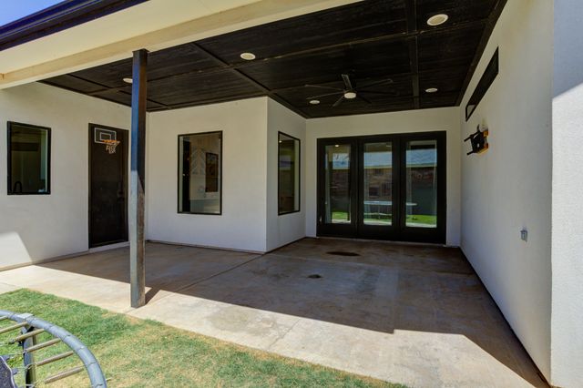 13804 Raleigh Avenue, Lubbock, TX 79424