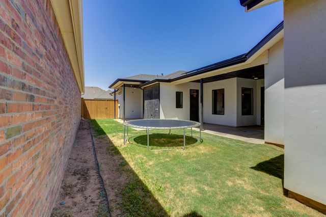 13804 Raleigh Avenue, Lubbock, TX 79424
