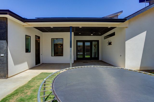 13804 Raleigh Avenue, Lubbock, TX 79424