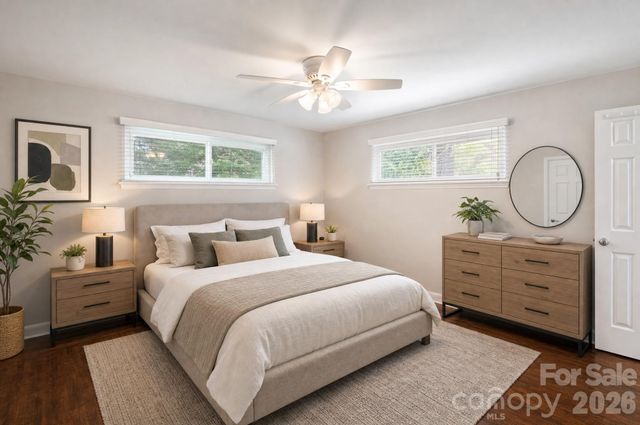 6414 Elmwood Circle, Charlotte, NC 28214