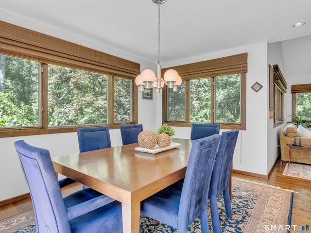 70 Hoadley Creek Circle, Guilford, CT 06437