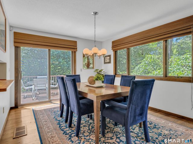 70 Hoadley Creek Circle, Guilford, CT 06437