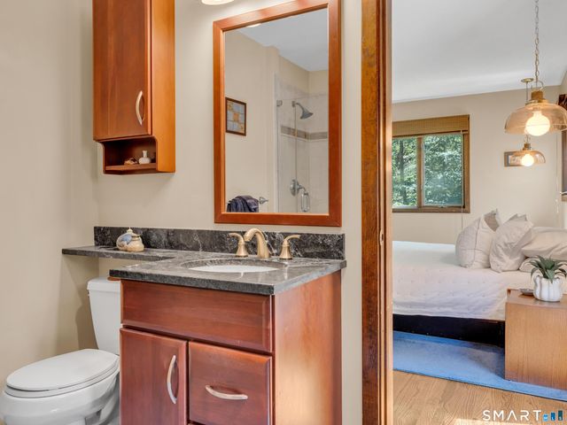 70 Hoadley Creek Circle, Guilford, CT 06437