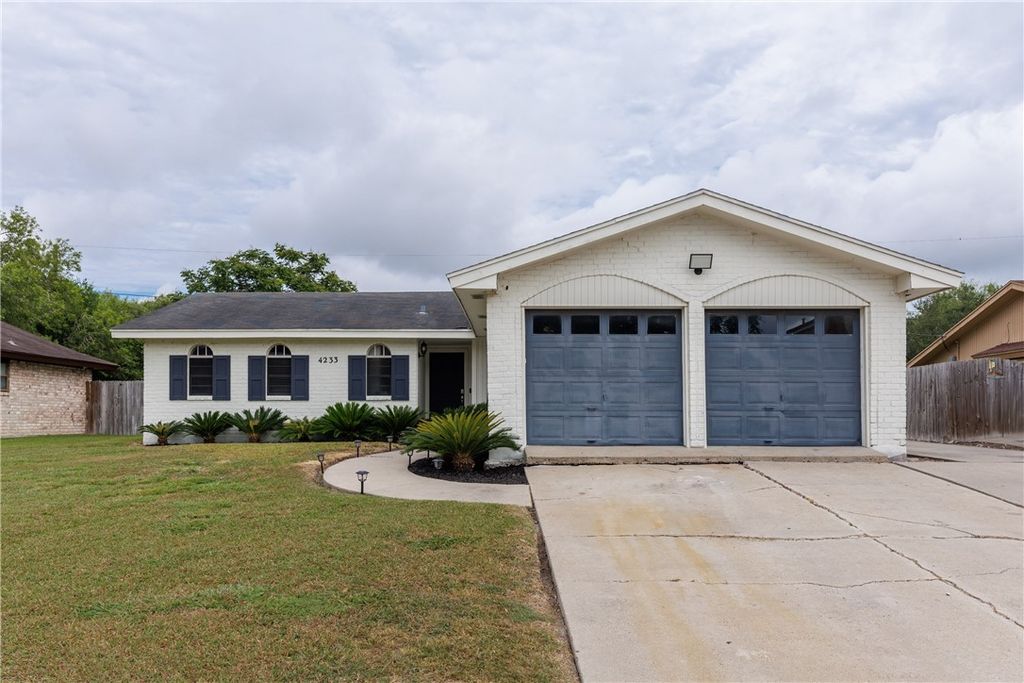 4233 Nolford Pl, Corpus Christi, TX 78410