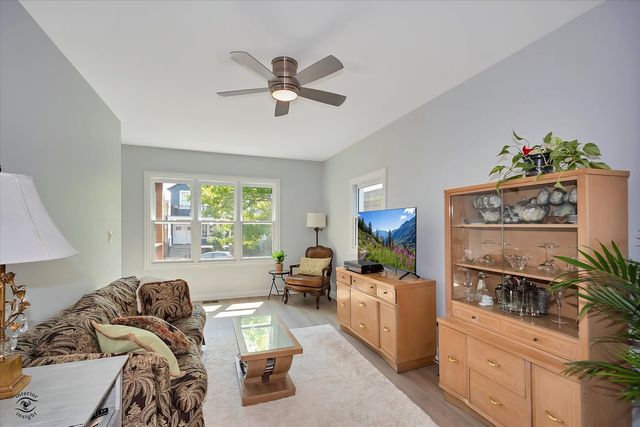 3530 S Union Avenue, Chicago, IL 60609