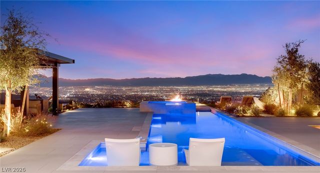 571 Overlook Rim Drive, Henderson, NV 89012