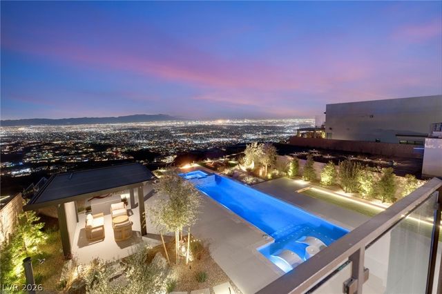 571 Overlook Rim Drive, Henderson, NV 89012