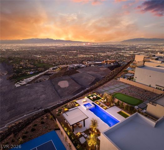 571 Overlook Rim Drive, Henderson, NV 89012