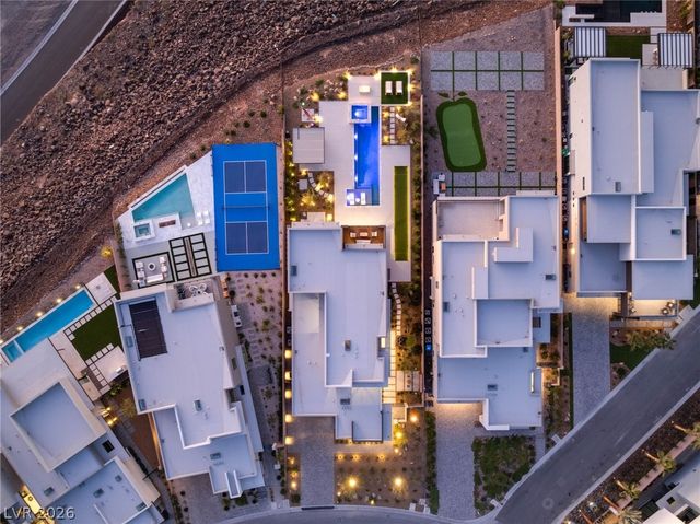 571 Overlook Rim Drive, Henderson, NV 89012