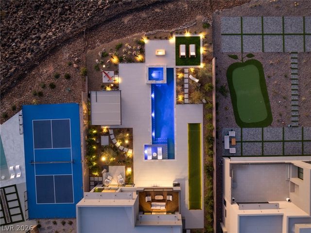 571 Overlook Rim Drive, Henderson, NV 89012