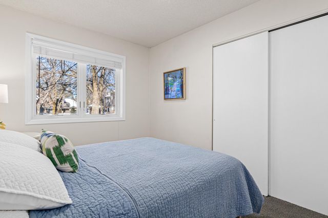 12645 Sherwood Place, Minnetonka, MN 55305