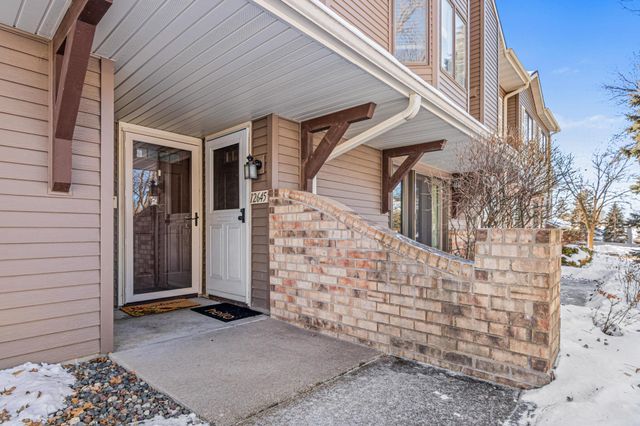 12645 Sherwood Place, Minnetonka, MN 55305