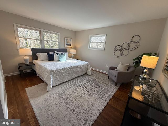 1101 DEAD RUN DR, Mclean, VA 22101