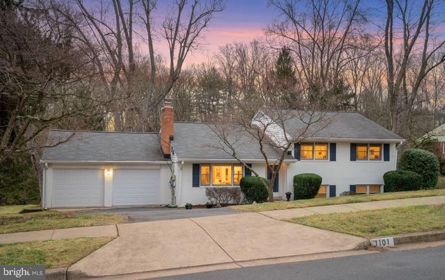 1101 DEAD RUN DR, Mclean, VA 22101