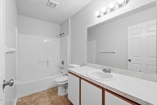 3374 CAROLINE RIDGE Lane E, Jacksonville, FL 32225