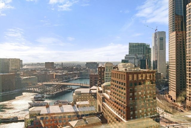 85 East India Row 15E, Boston, MA 02110