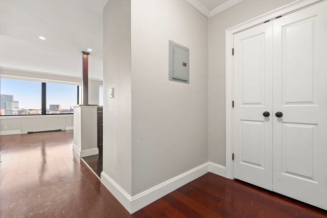 85 East India Row 15E, Boston, MA 02110