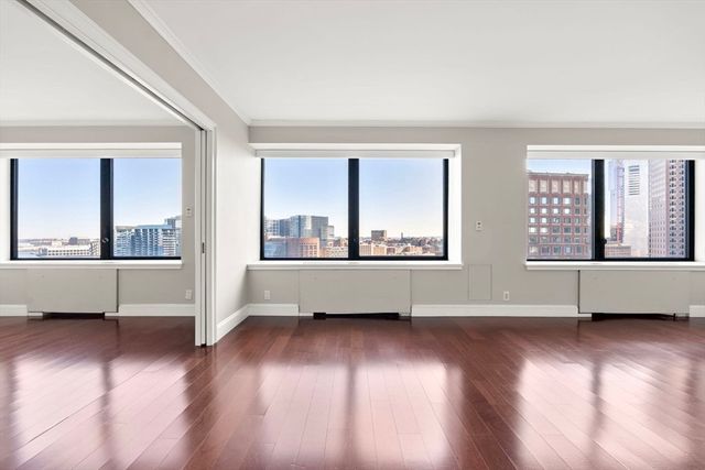 85 East India Row 15E, Boston, MA 02110