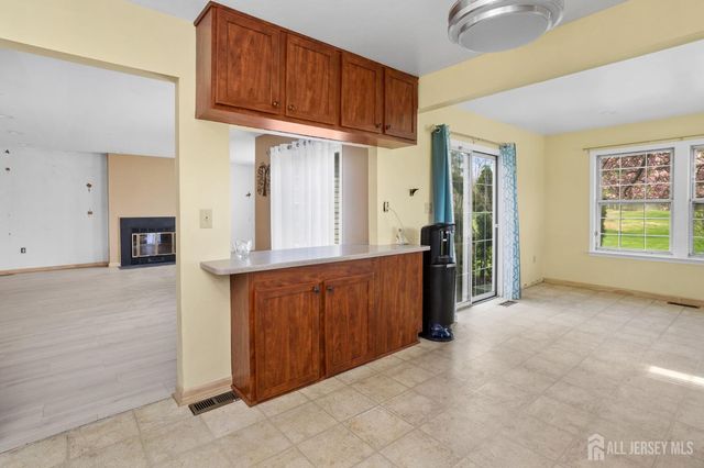 173 Concordia Circle, Monroe, NJ 08831