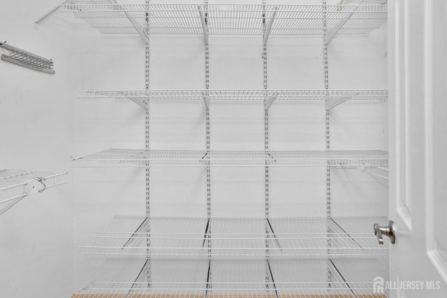 173 Concordia Circle, Monroe, NJ 08831