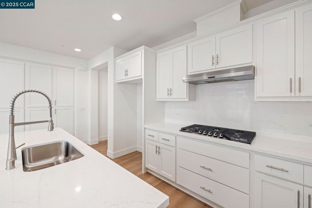 127 Bodega Drive, Lodi, CA 95240