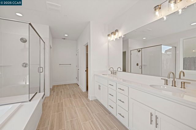 127 Bodega Drive, Lodi, CA 95240