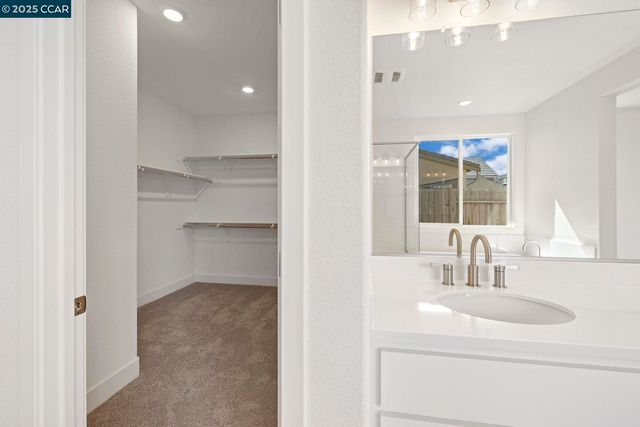 127 Bodega Drive, Lodi, CA 95240