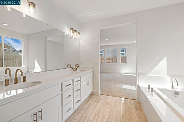 127 Bodega Drive, Lodi, CA 95240