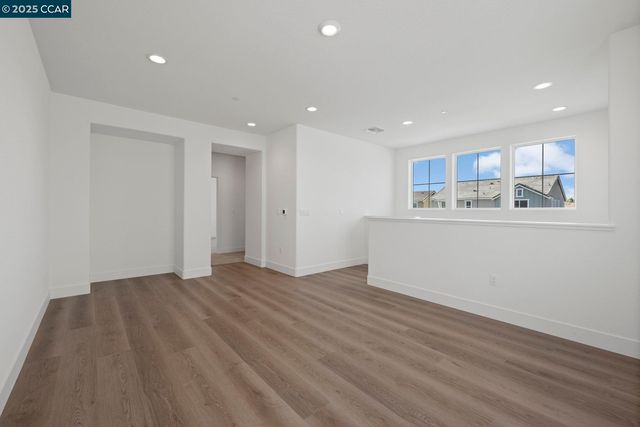 127 Bodega Drive, Lodi, CA 95240