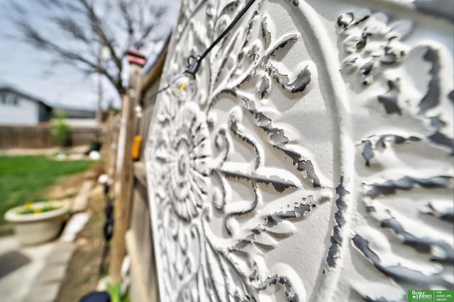 6814 Maple Street, Omaha, NE 68104