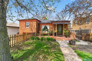 6814 Maple Street, Omaha, NE 68104