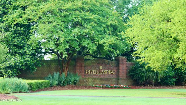 168 Cedar Point Drive, Wallace, NC 28466