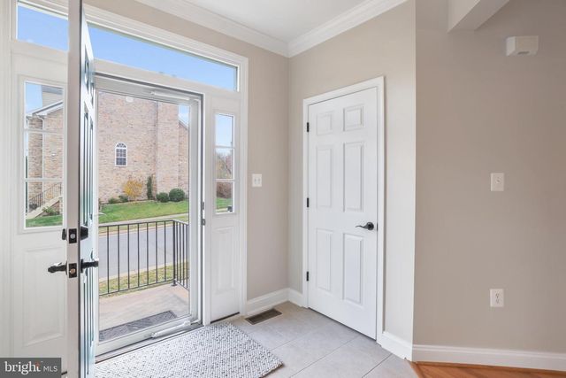 401 YORKSHIRE RIDGE CT, Purcellville, VA 20132