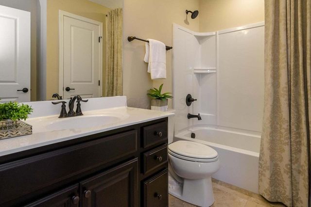 7660 Scioto Crossing Boulevard, 42 42, Dublin, OH 43016