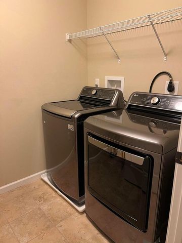 7660 Scioto Crossing Boulevard, 42 42, Dublin, OH 43016