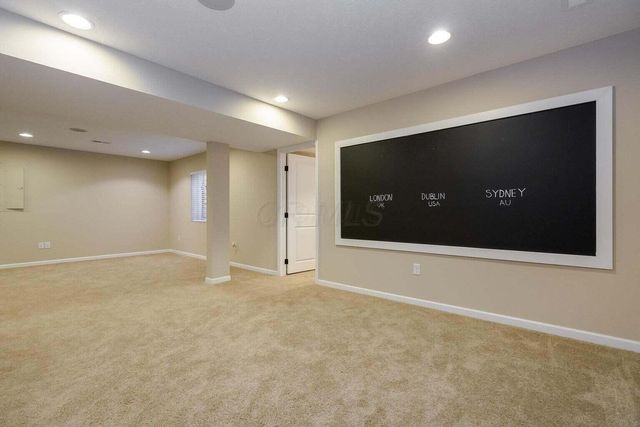 7660 Scioto Crossing Boulevard, 42 42, Dublin, OH 43016