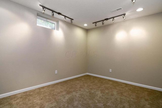 7660 Scioto Crossing Boulevard, 42 42, Dublin, OH 43016