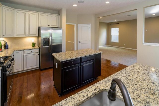 7660 Scioto Crossing Boulevard, 42 42, Dublin, OH 43016