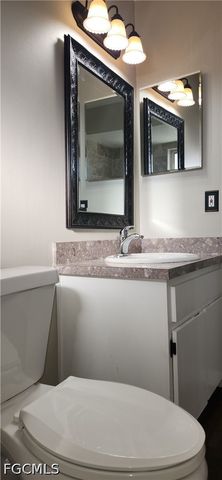 3609 SE 9th PL 2, Cape Coral, FL 33904