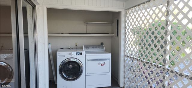 3609 SE 9th PL 2, Cape Coral, FL 33904