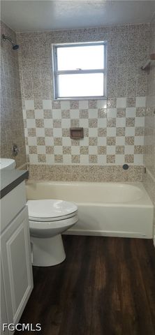 3609 SE 9th PL 2, Cape Coral, FL 33904