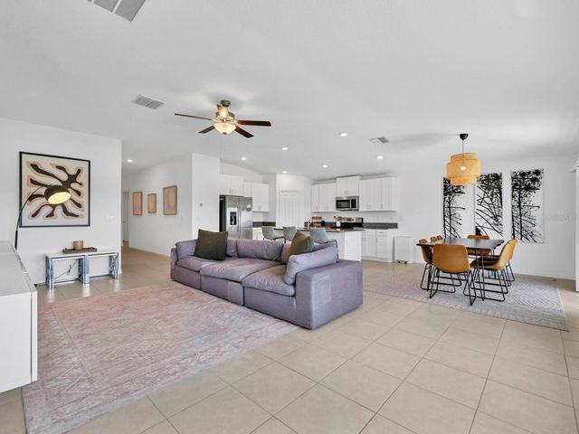 13265 GREAT PLAINS DRIVE, Riverview, FL 33579