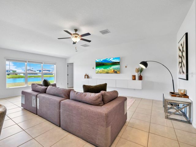 13265 GREAT PLAINS DRIVE, Riverview, FL 33579