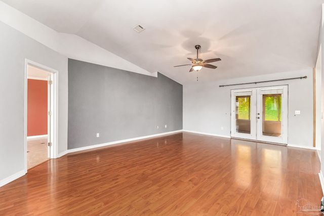 1914 Coral Island Rd, Pensacola, FL 32506