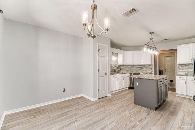 1914 Coral Island Rd, Pensacola, FL 32506