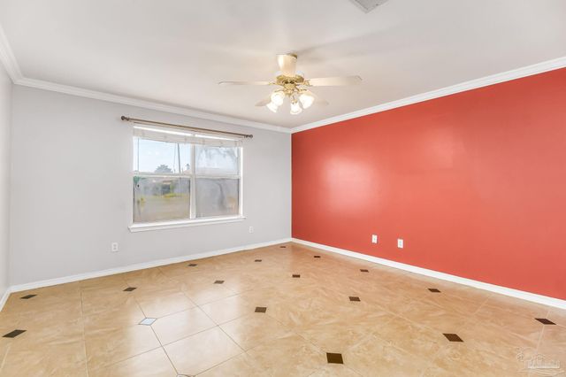 1914 Coral Island Rd, Pensacola, FL 32506